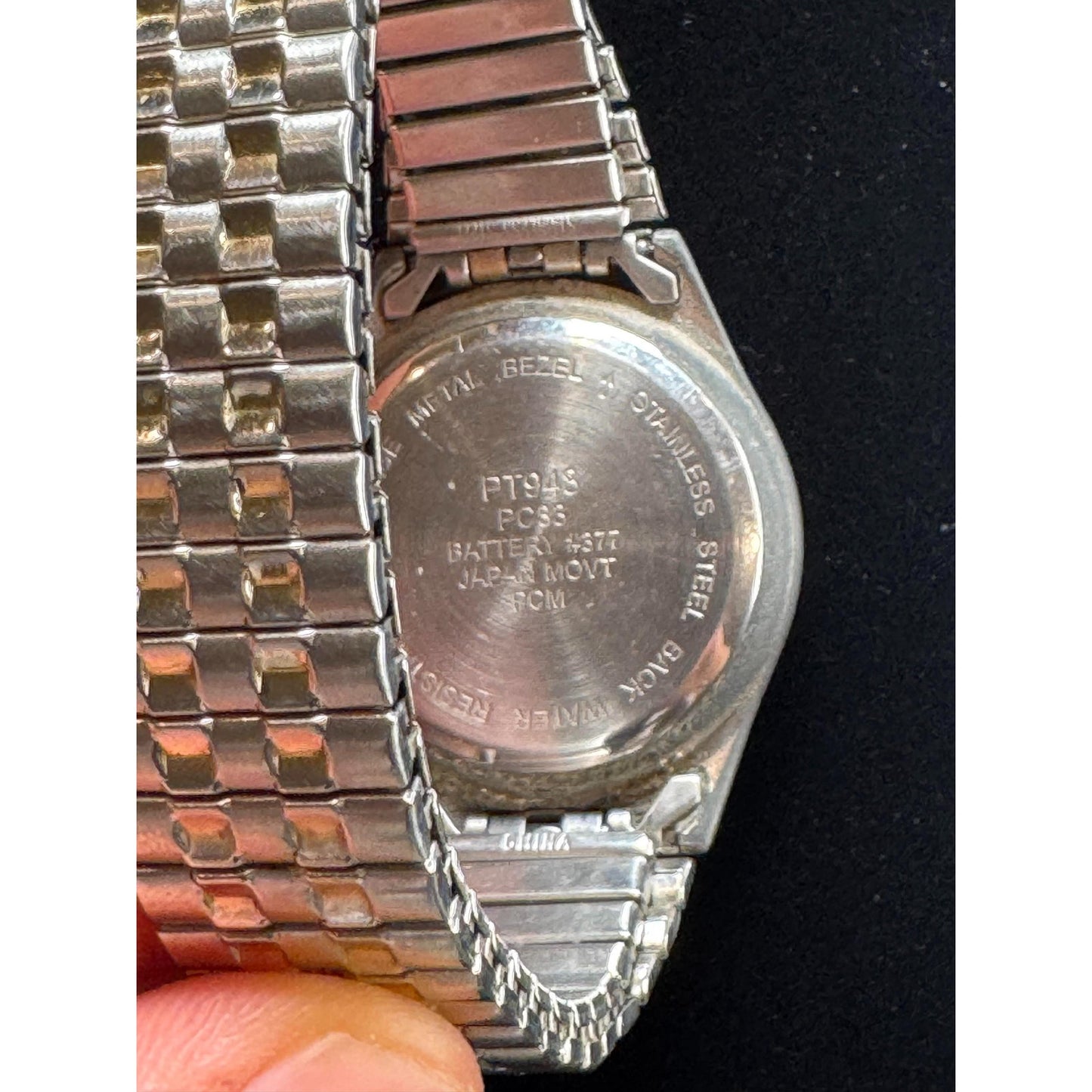 Vintage Men's Day Date Watch - Silver Expansion Band | Two-Tone | 100ft Water Resistant | Japan Movement | PT943 PC33